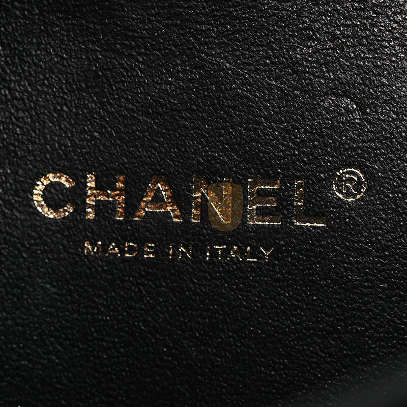 CHANEL CAVIAR QUILTED SMALL CC FILIGREE VANITY CASE 1585770 (16*12*7cm)